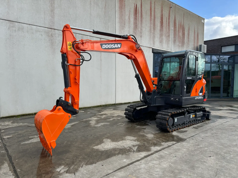 2018 Doosan DX55-9C